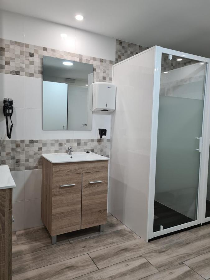 Hostel M-A Rooms Mate مدريد المظهر الخارجي الصورة
