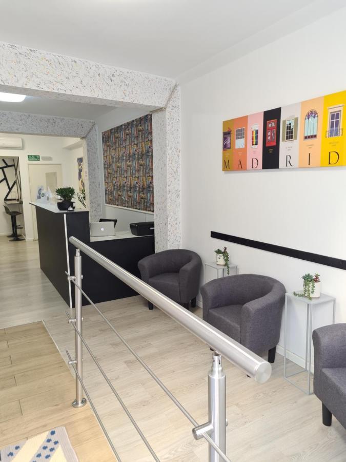 Hostel M-A Rooms Mate مدريد المظهر الخارجي الصورة